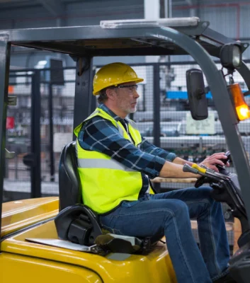 Nauka jazdy na wózku widłowym – szkolenie operatorów UDT w BEHAP-BUD Trzebinia, Małopolska, Śląsk, Dolny Śląsk